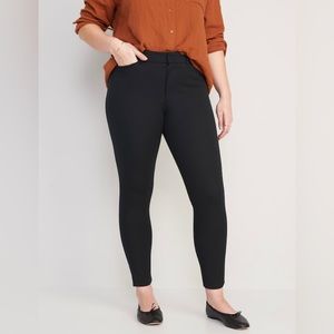 Old Navy High Waist Pixie Ankle Pants NWT!